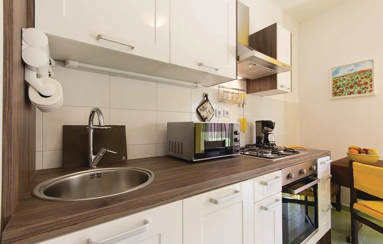 Apartman Snjezana Pula Apartment